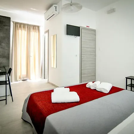 House&villas - Sikania أفولا